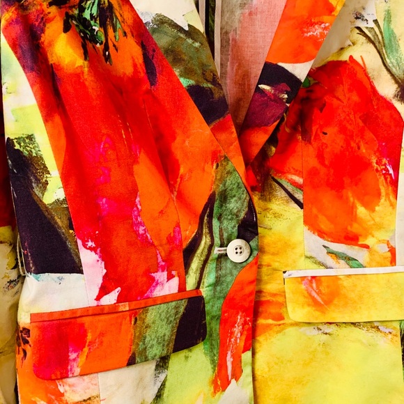 Wearable Art Yanci Fugel blazer - Picture 2 of 5